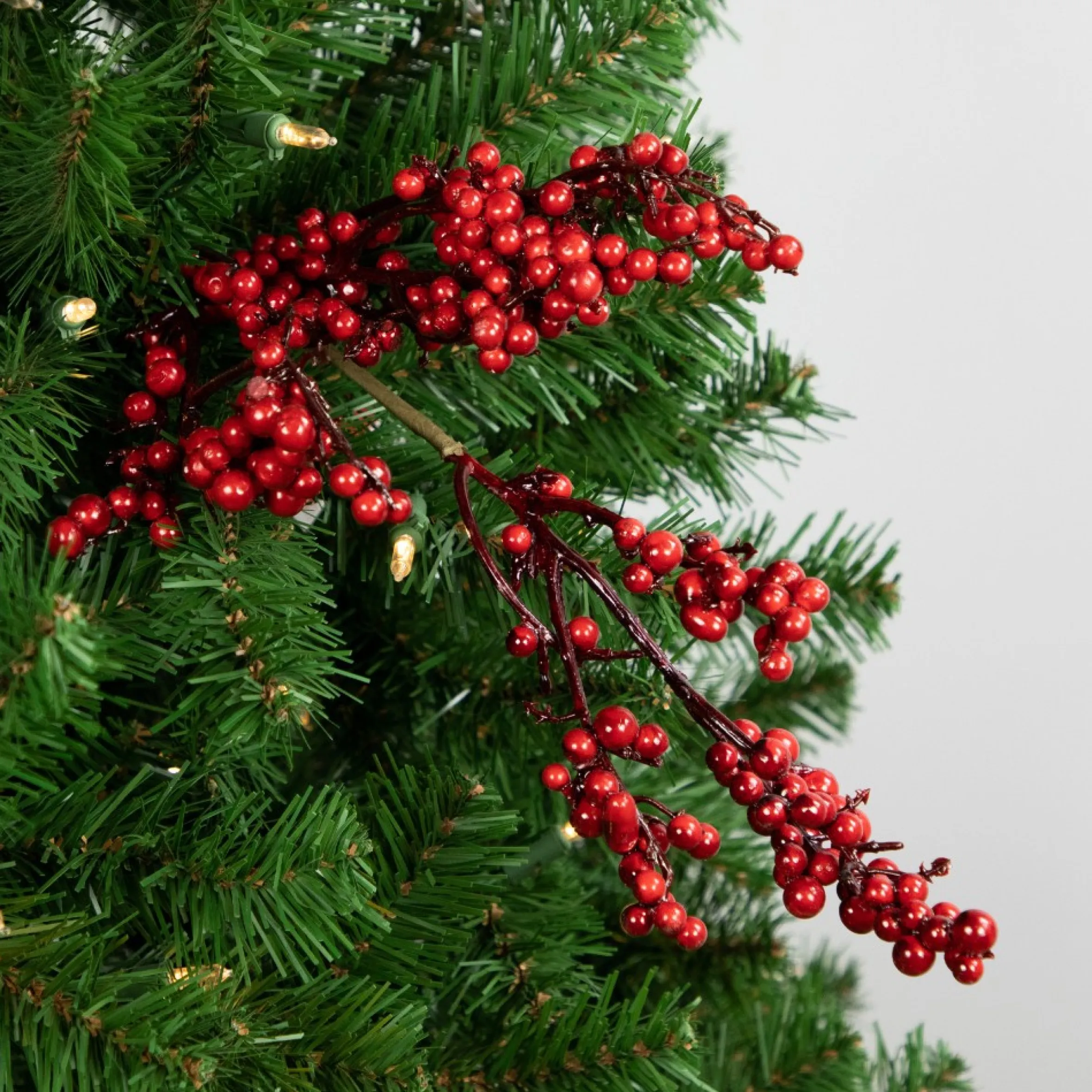 22" Artificial Red Berry Christmas Spray