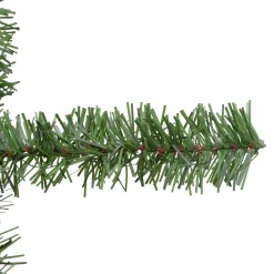 Canadian Pine Artificial Christmas Wreath, 24-Inch, Unlit