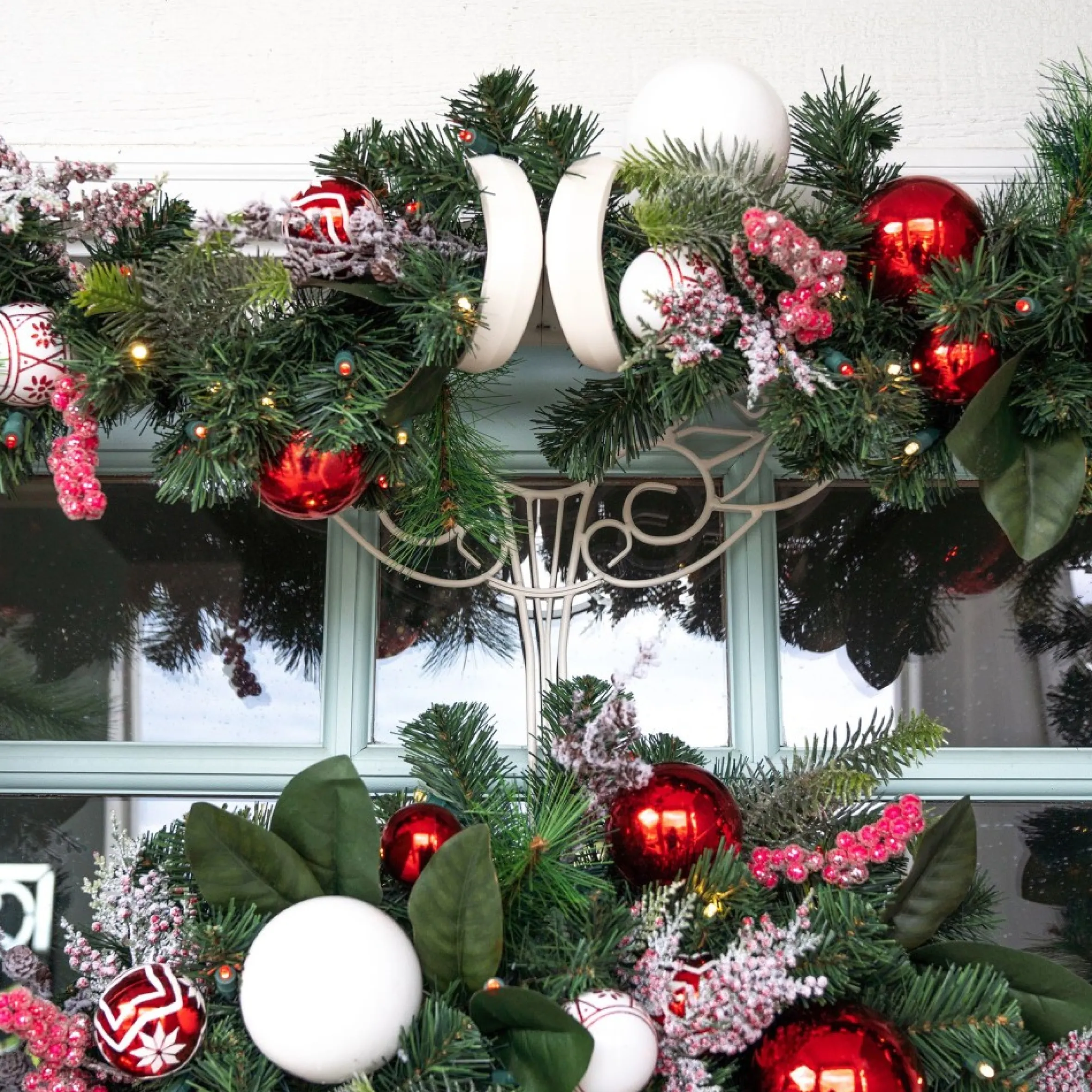 30" Green Christmas Nordic Led Artificial Wreath - Pre-Lit