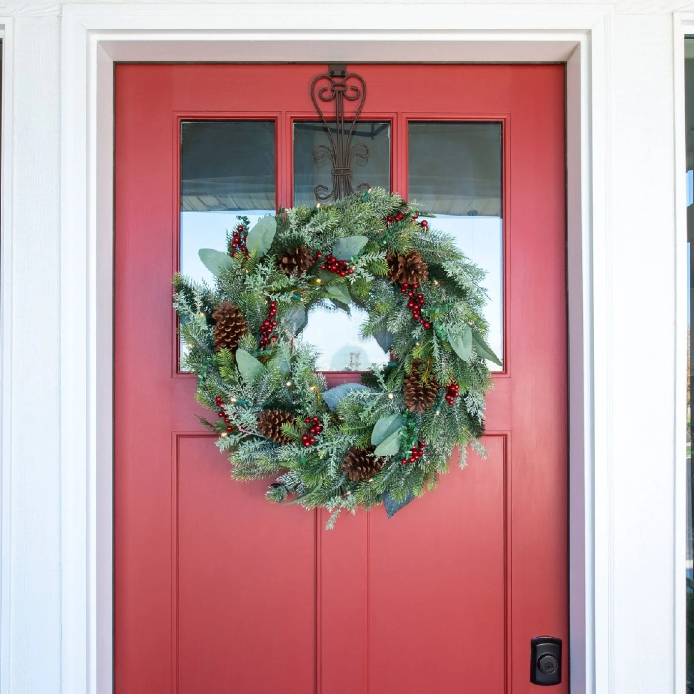 30" Green Christmas Winter Frost Led Artificial Wreath - Pre-Lit