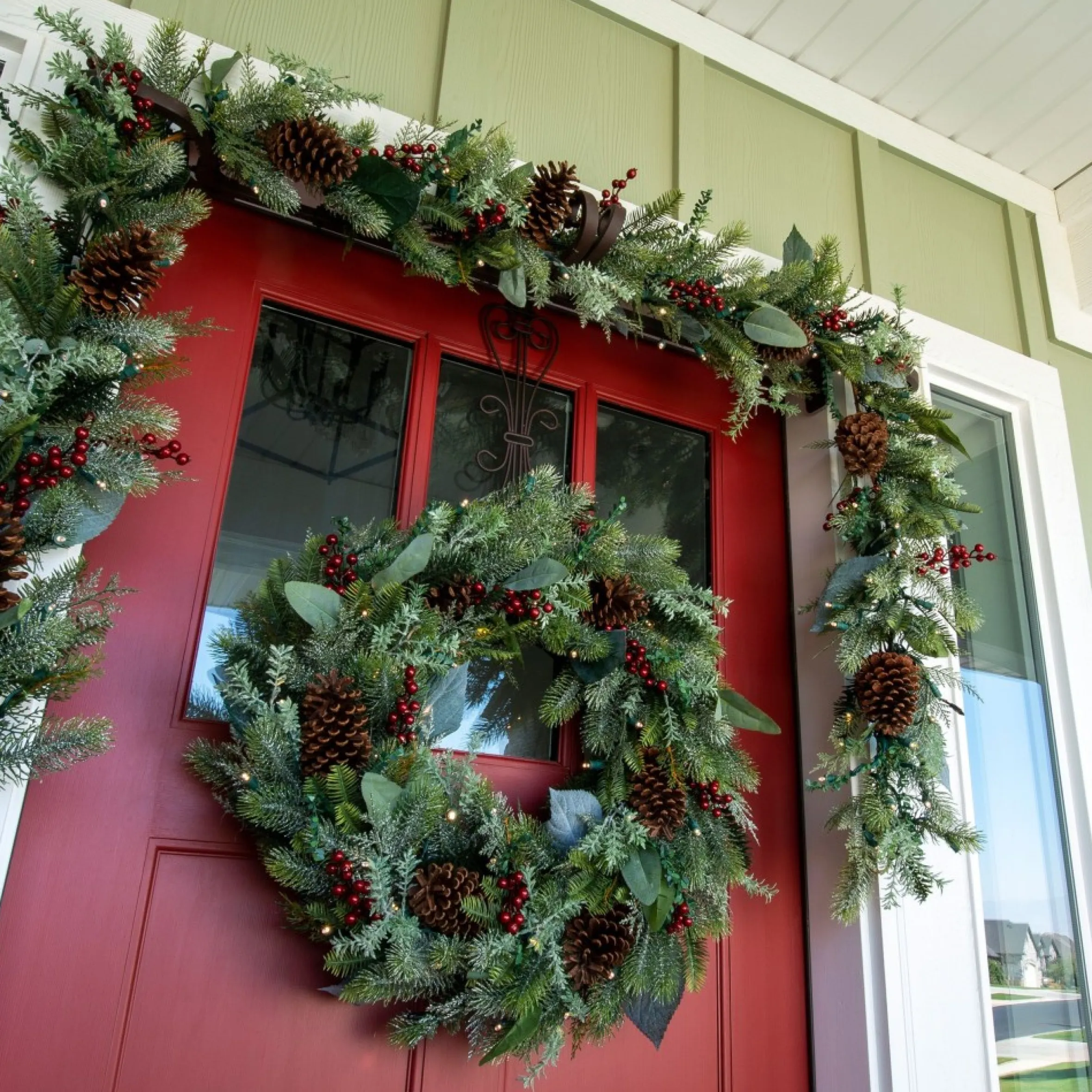 30" Green Christmas Winter Frost Led Artificial Wreath - Pre-Lit