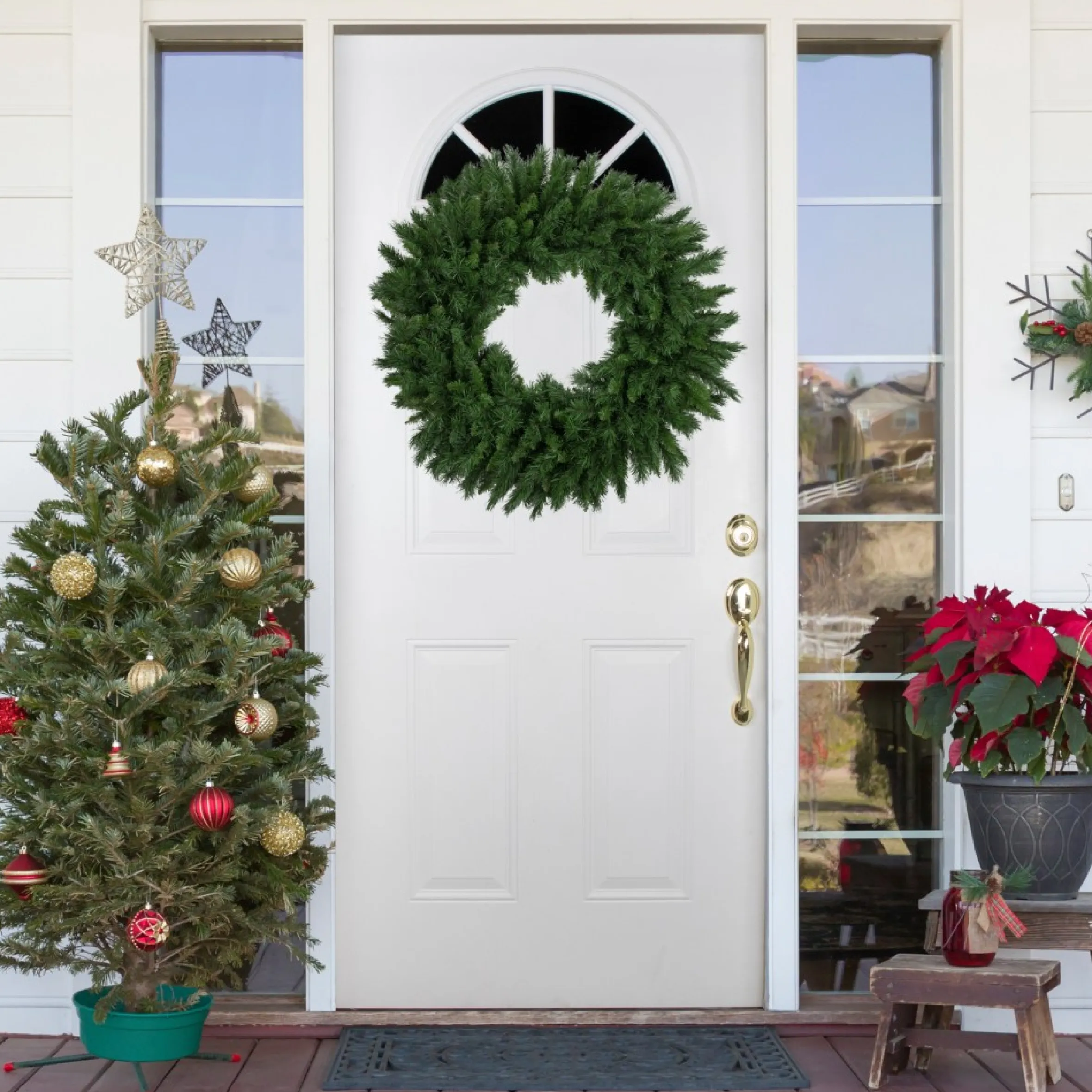 Lush Mixed Pine Artificial Christmas Wreath, 36-Inch, Unlit