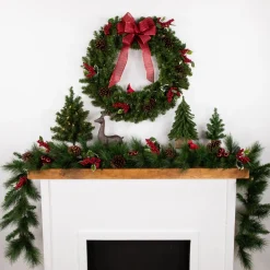Pre-Lit Canadian Pine Artificial Christmas Wreath, 30-Inch, Clear Lights