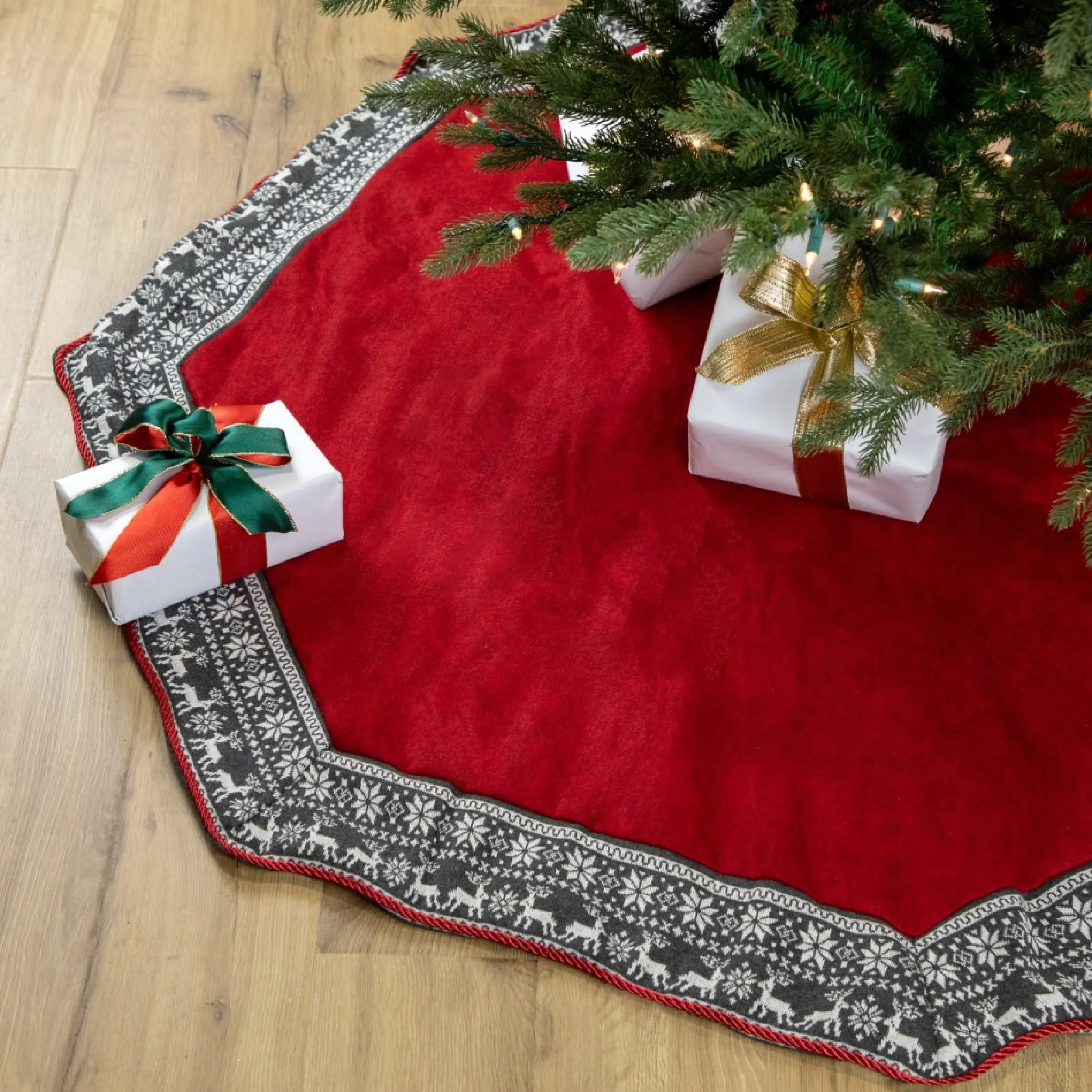 50" Red And Gray Snowflake And Reindeer Christmas Tree Skirt
