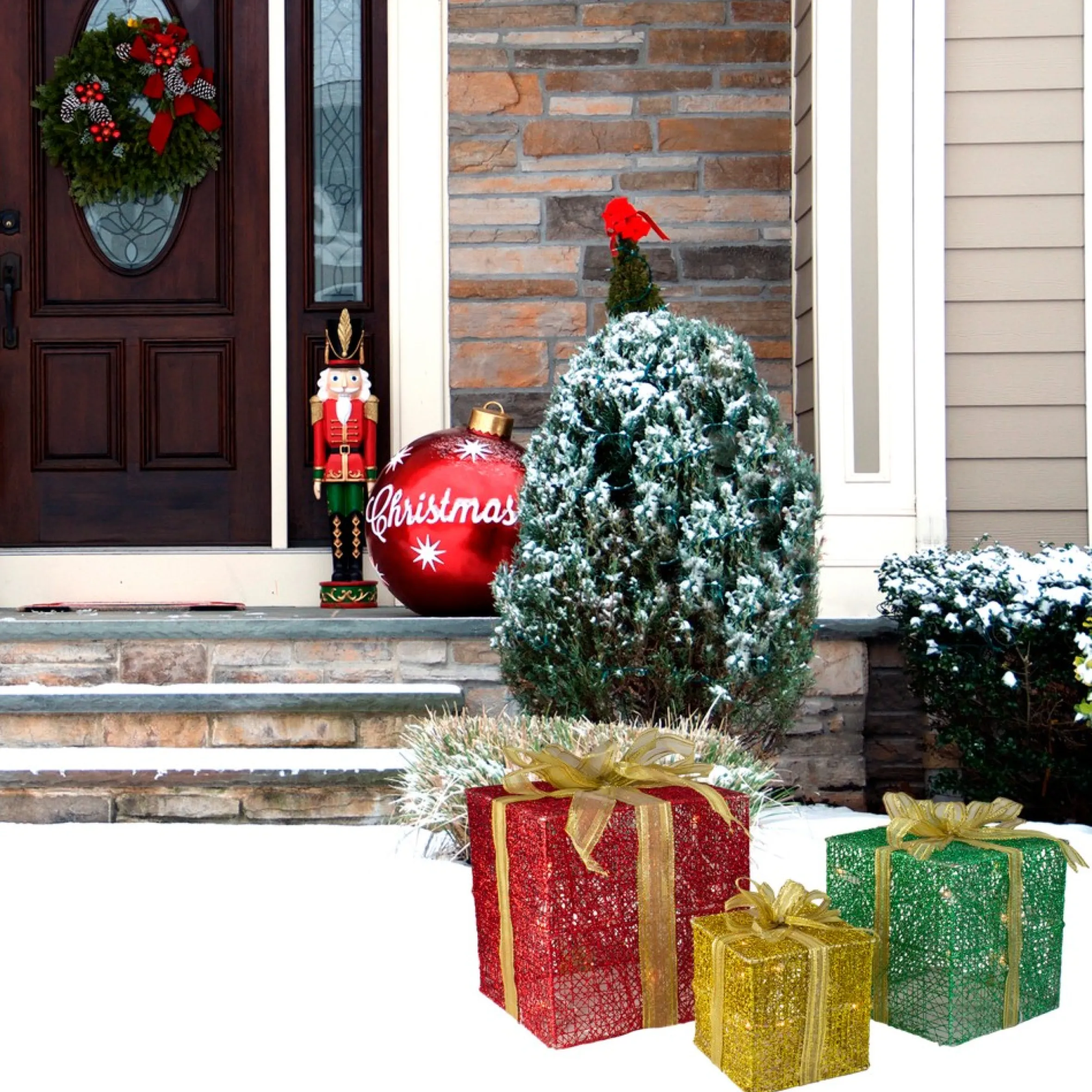 Set Of 3 Glittering Gift Box Set Lighted Christmas Outdoor Decoration