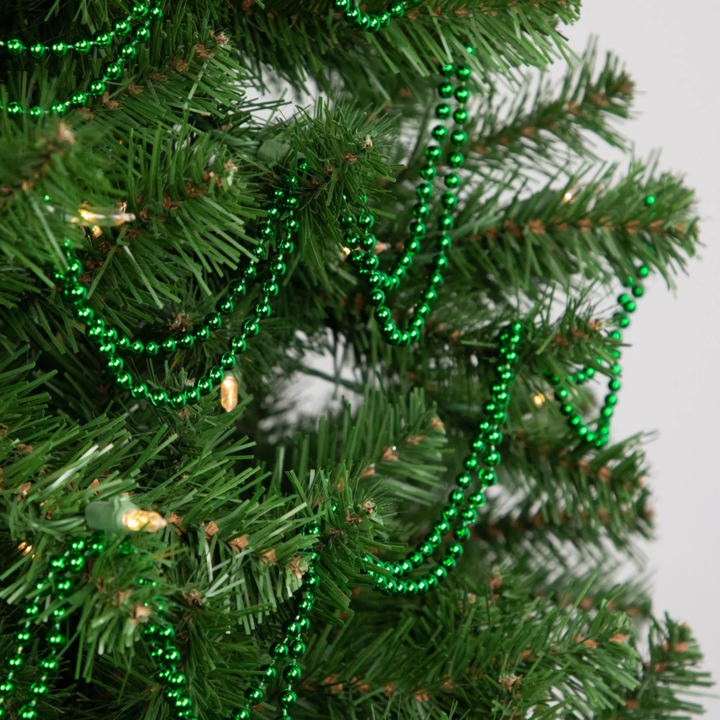 15' Shiny Metallic Green Beaded Christmas Garland - Unlit